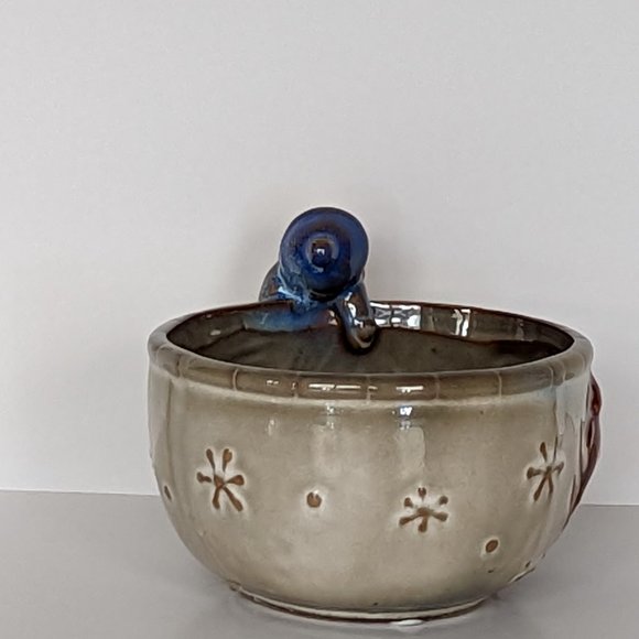 Snowman Ceramic Bowl with Adorable Snowman on Rim. Winter and Christmas - Picture 3 of 5